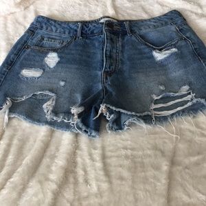 Distressed shorts